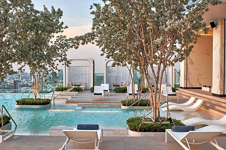 Eastin Grand Hotel Phayathai