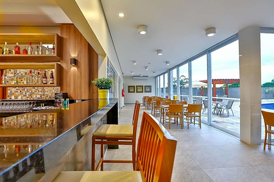 Comfort Hotel Mogi Guacu