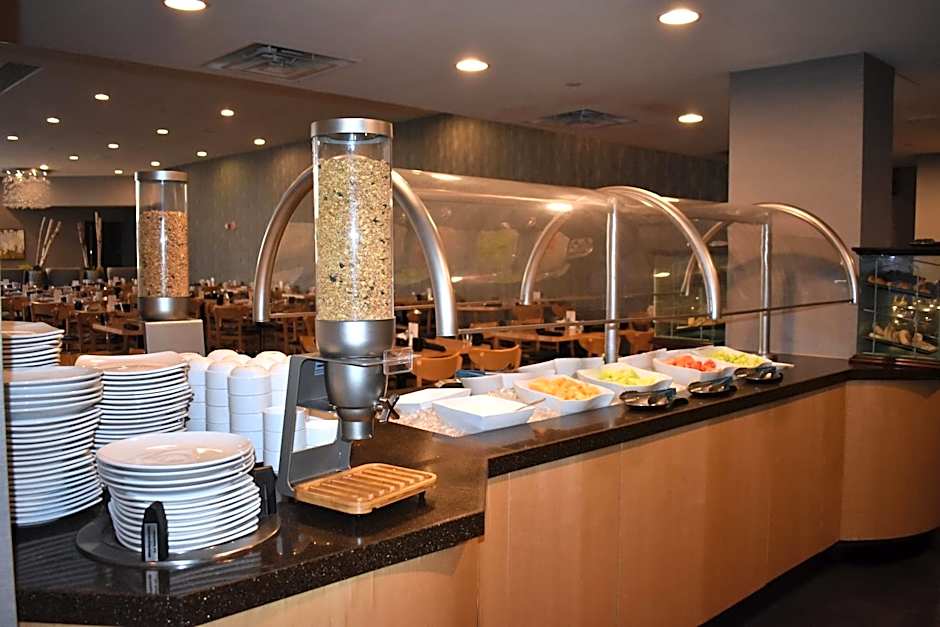 DoubleTree By Hilton Chicago - Oak Brook