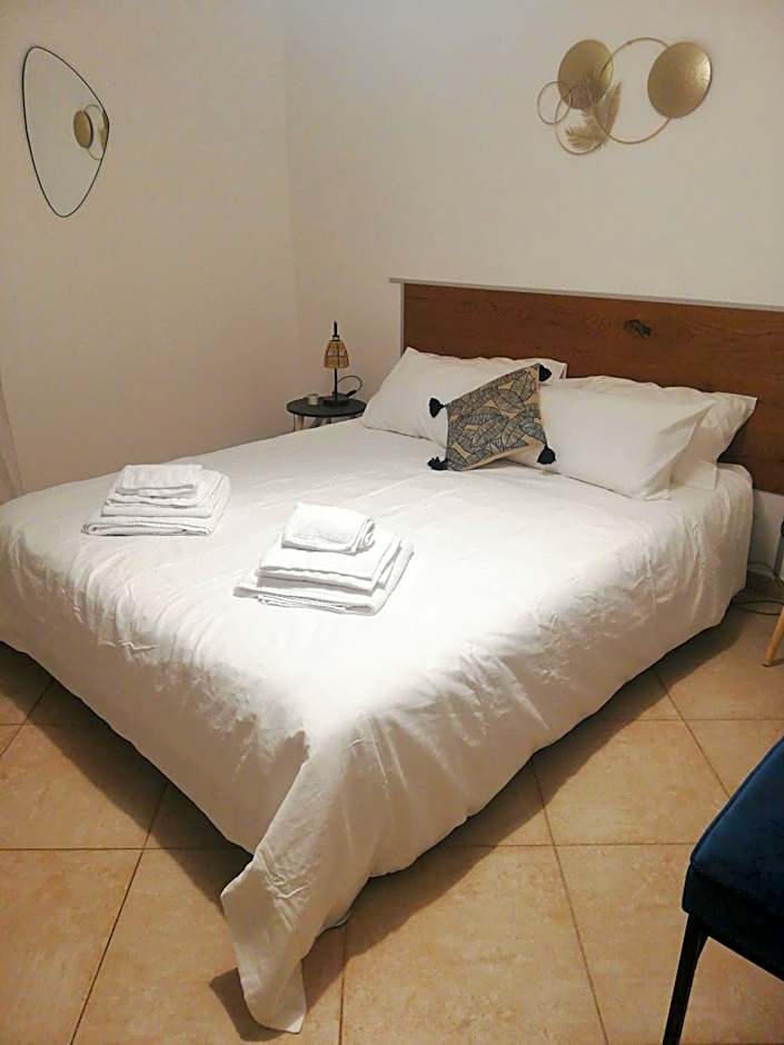 215 addaura luxury room