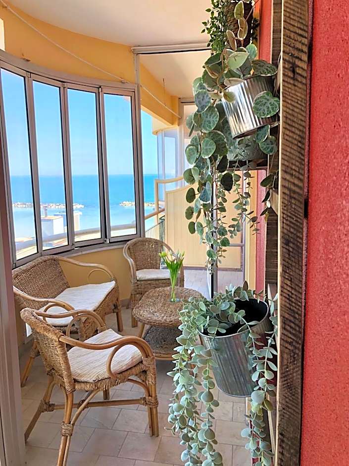 LUXORY BEACH APARTMENTS BELLARIA