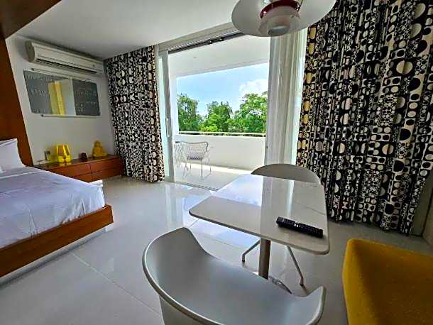 Chill Hotel Seminyak