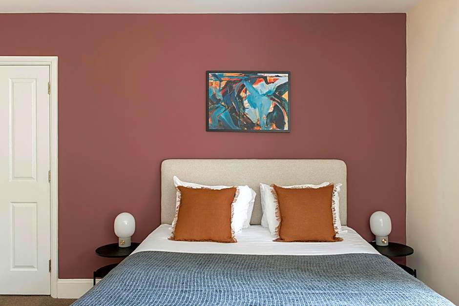 SACO Reading – Castle Crescent