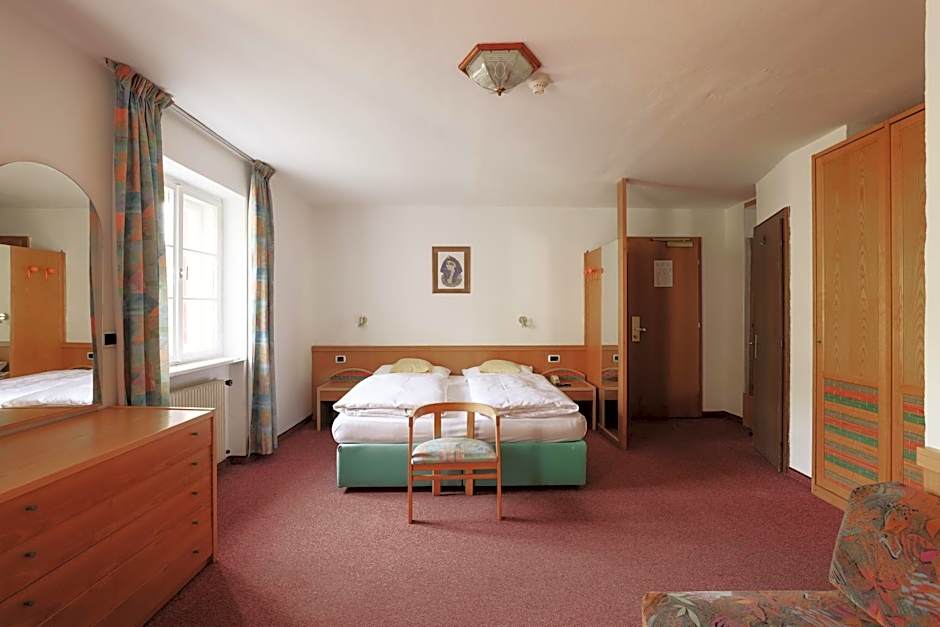 Hotel Rodes