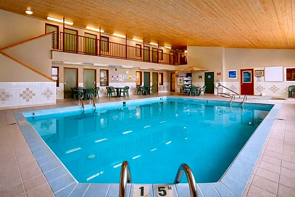 Fireside Inn And Suites