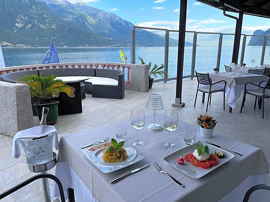 Hotel Capo Reamol