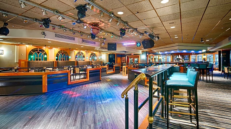 SureStay Plus Hotel by Best Western Lehigh Valley