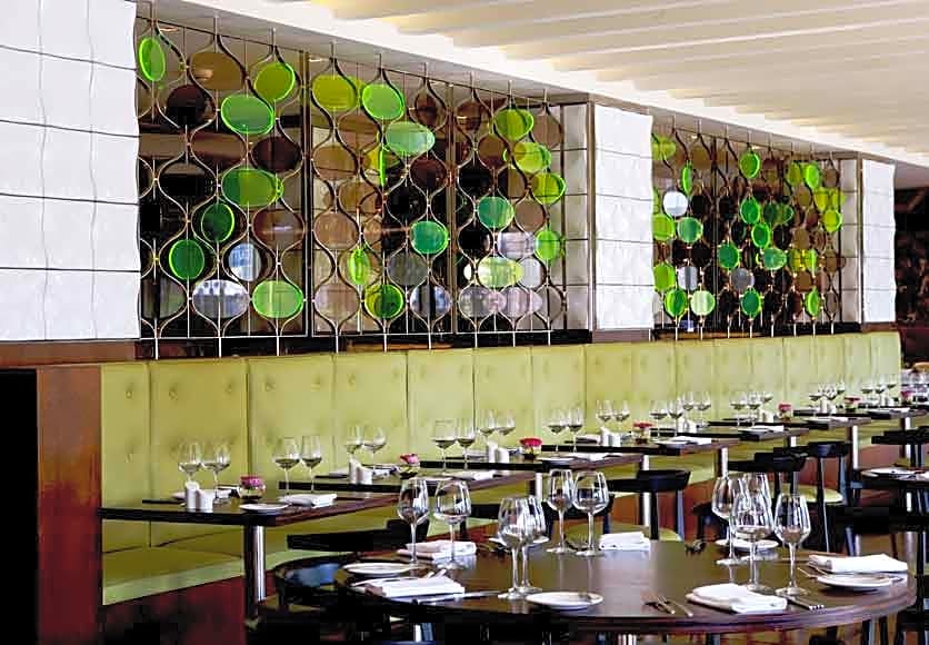 Clayton Hotel Chiswick