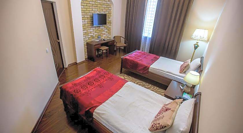 Hotel Arkanchi