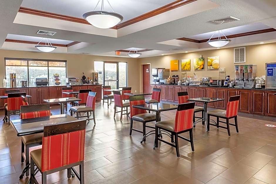 Comfort Inn Smithfield near I-95