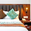 Azambezi River Lodge