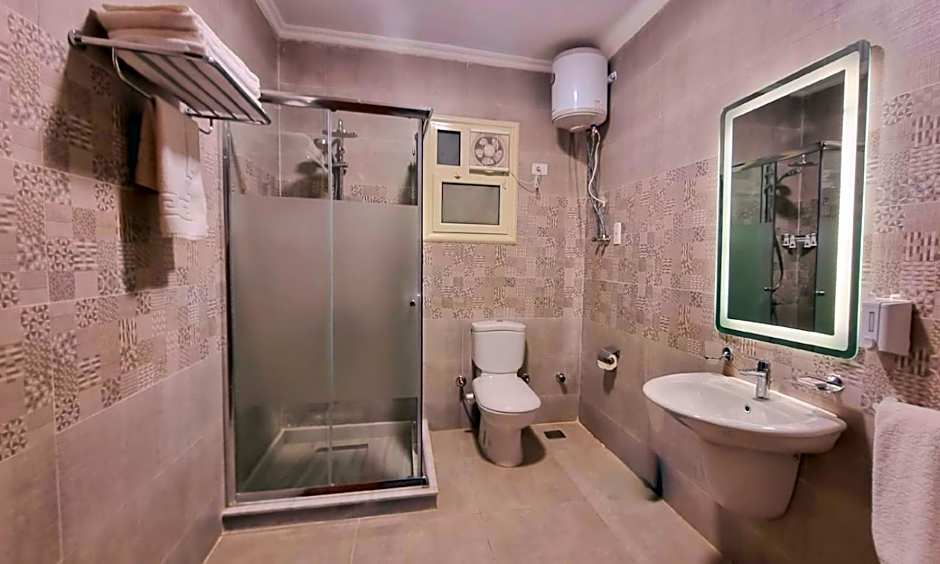 Grand Plaza Hotel & Resort