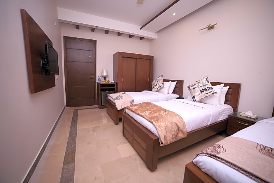 Zifan Hotel & Suites