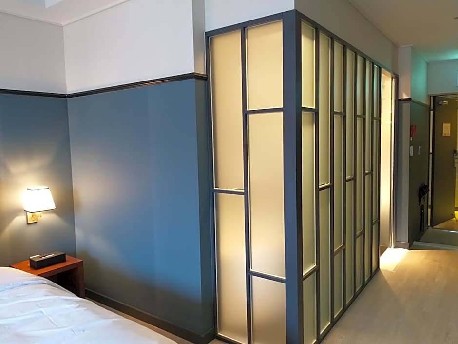 Brown Dot Hotel Gyeongju