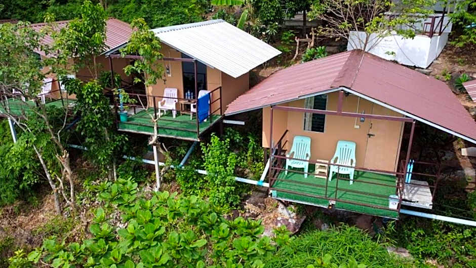 Phi Phi Seaside Bungalow