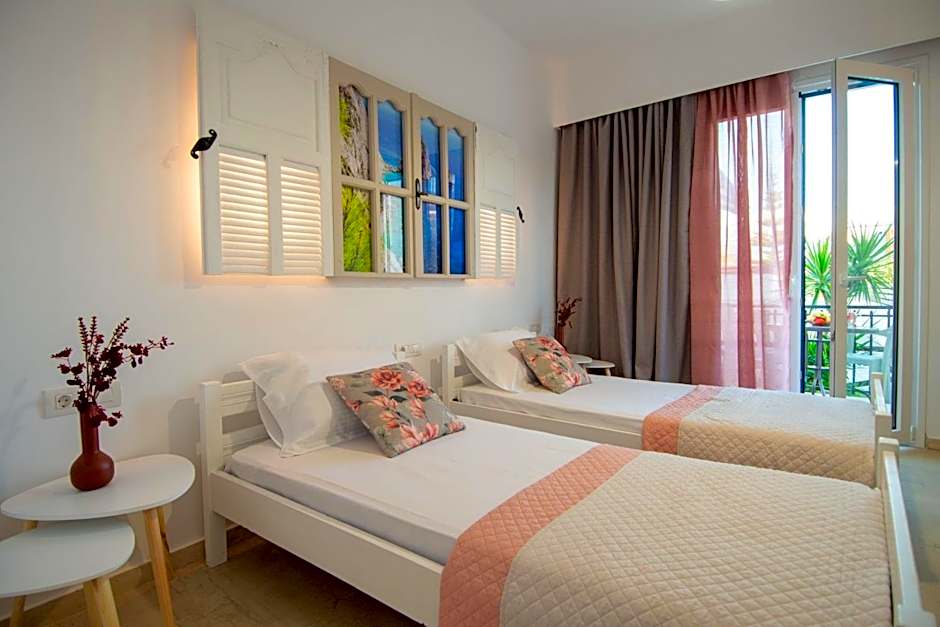 Kolevri Studios - 650m from Laganas Center, by ZanteWize