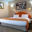 Intouriste Hôtel & Suites