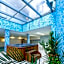 Kap House Family Hotel