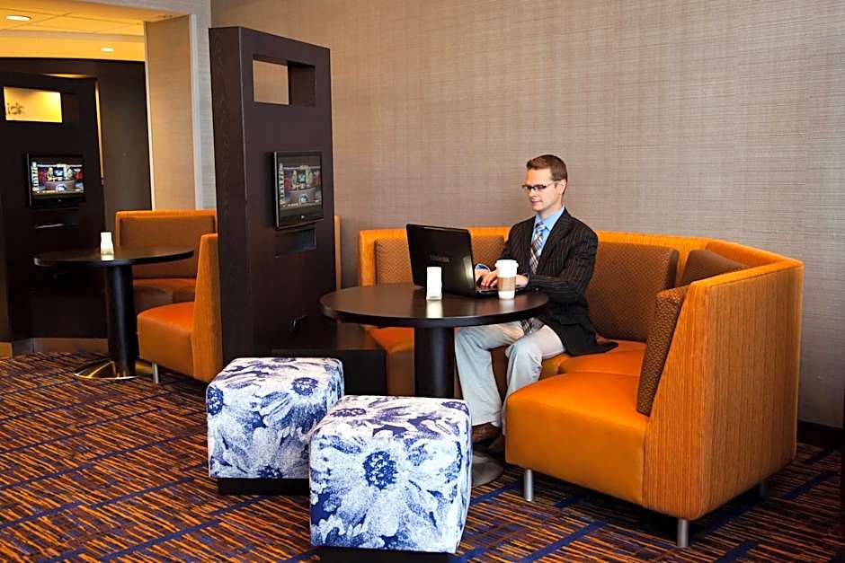 Courtyard by Marriott La Crosse Downtown/Mississippi Riverfront
