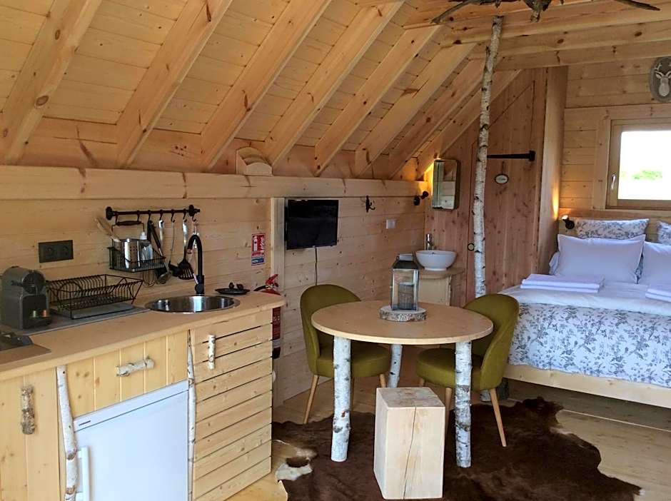 Shanti Lac Cabanes gîtes insolites et espace bien-être Bordeaux