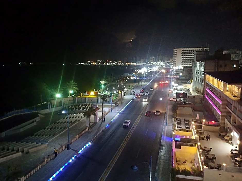 شاليهات بورتو مطروح فيو بحر Porto Matrouh Sea View Families Only