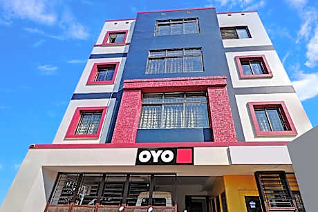 Hotel O Hi5 Days Inn Premium