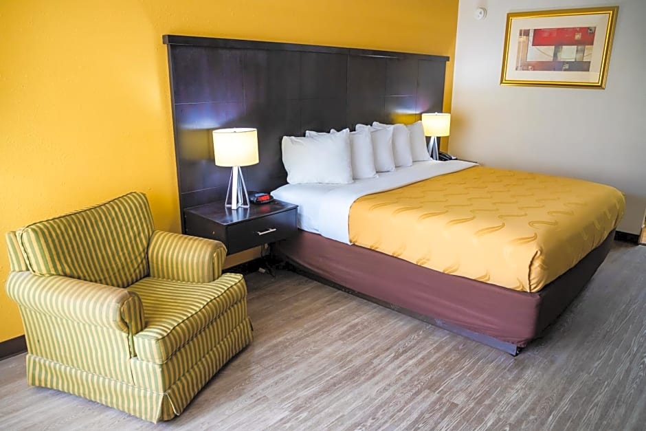 Quality Inn Richmond Hill - Savannah I-95