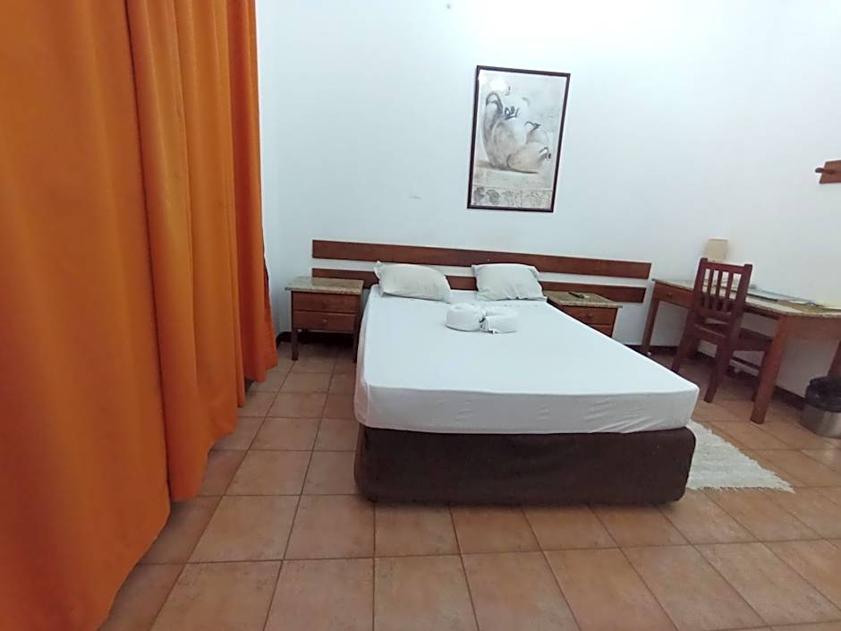 Photo 1 of 4 of Double Room