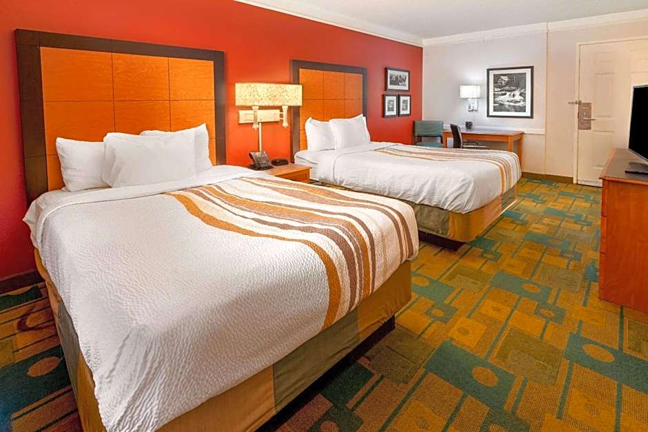 La Quinta Inn & Suites by Wyndham Cheyenne