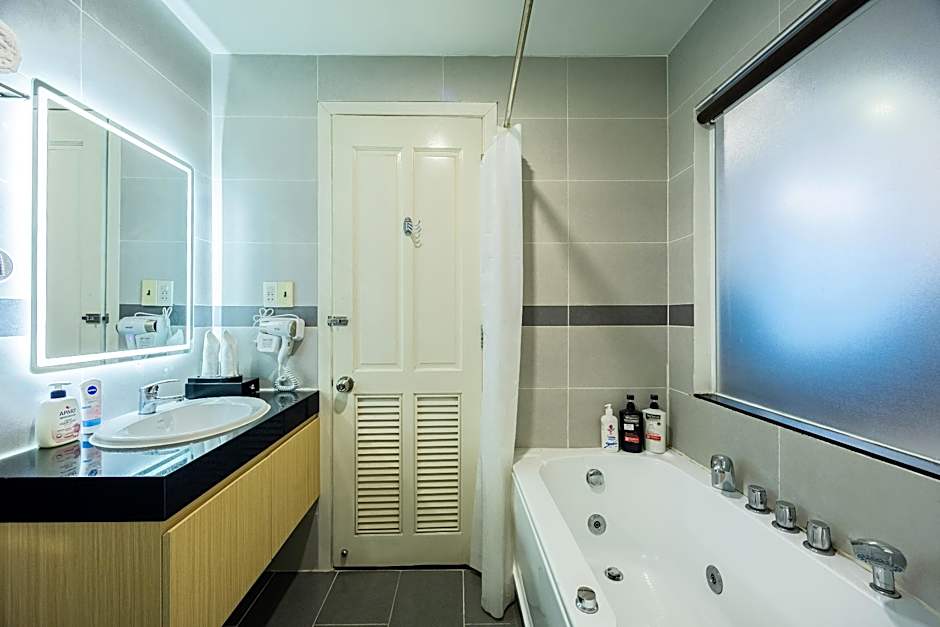 A25 Hotel - 75 Le Thi Hong Gam