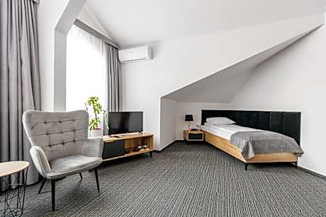 Single Room with Bathroom