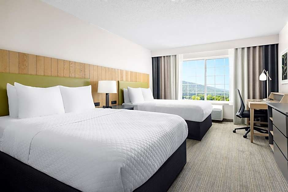 Country Inn & Suites by Radisson, Big Flats (Elmira), NY