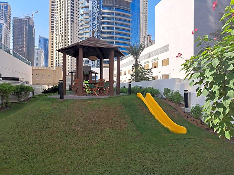 Barcelo Residences Dubai Marina