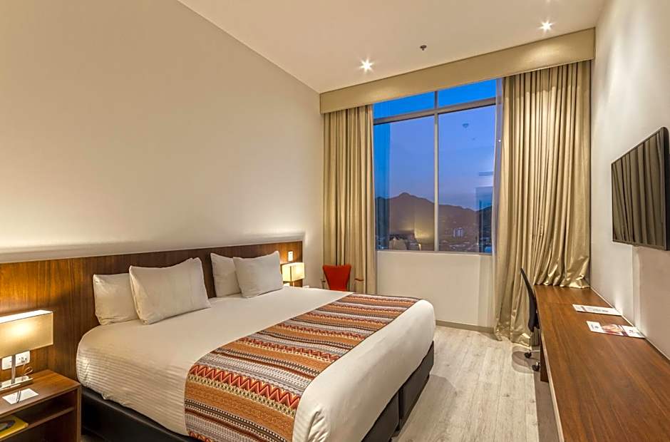 Best Western Plus Santa Marta Hotel