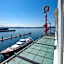 Coast Lonsdale Quay Hotel