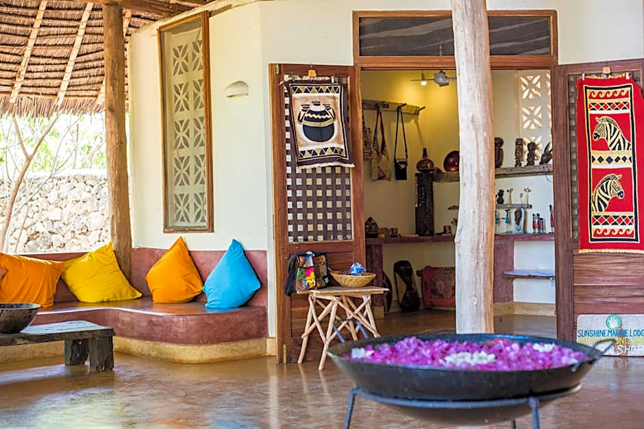 Sunshine Marine Lodge