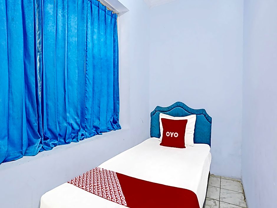 OYO 2708 Hotel Kemuning Syariah