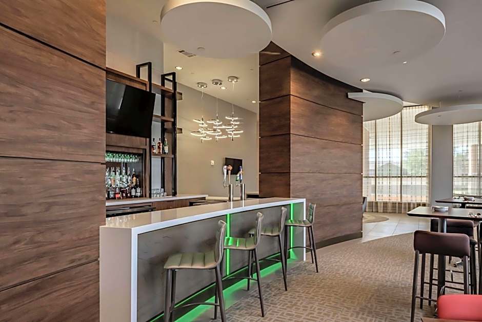 Hilton Garden Inn Dallas - At Hurst Conference Center