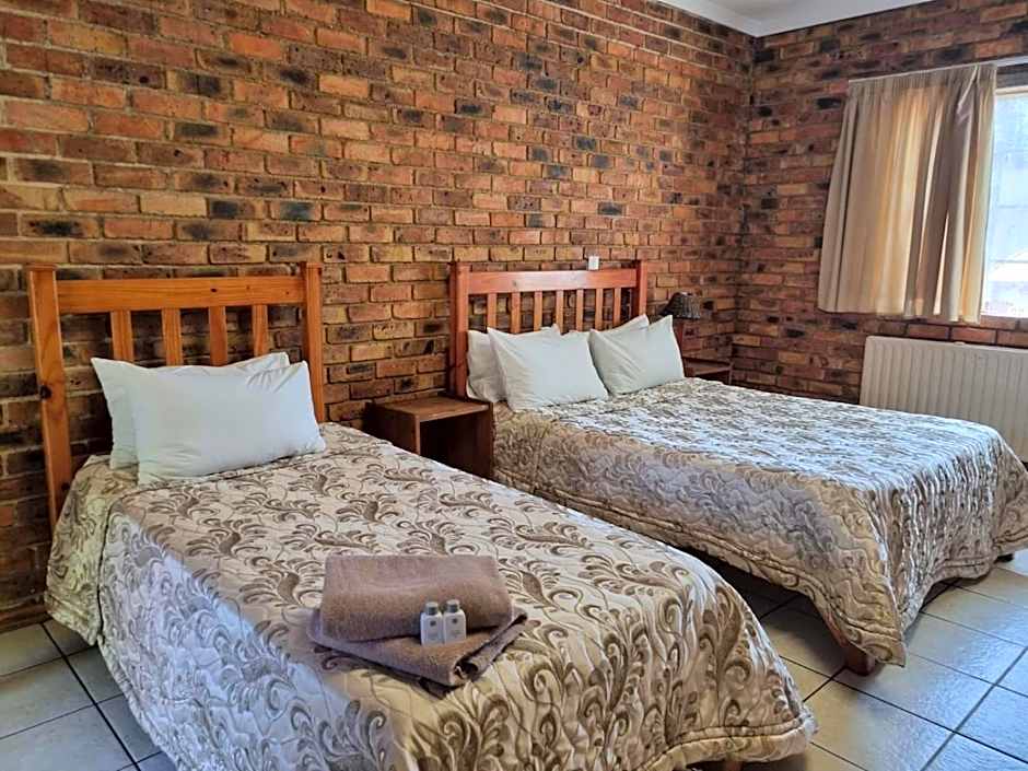 Airport Inn Bed and Breakfast