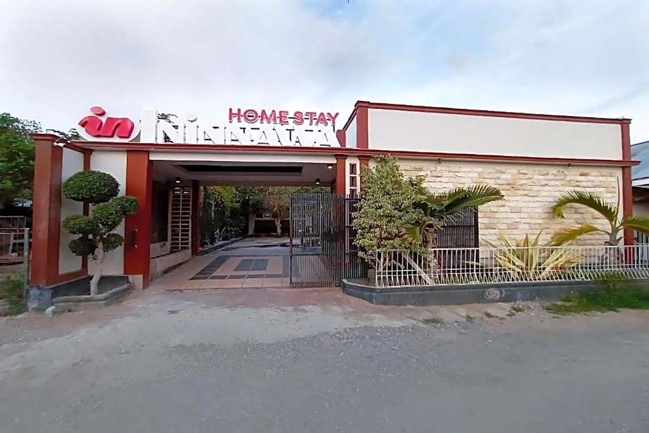 RedDooz Plus At Ininnawa Homestay Syariah Palu