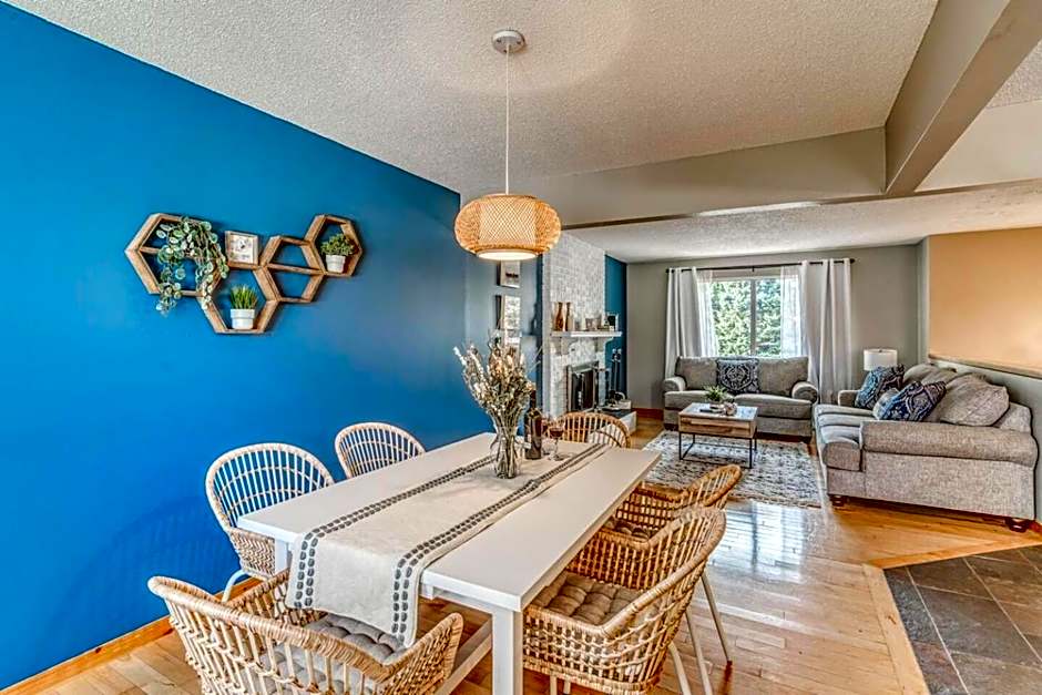 Boho Retreat w/King Bed on Bow River Pathway
