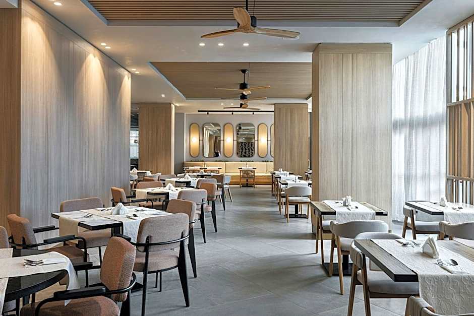 Four Points by Sheraton Sunny Beach