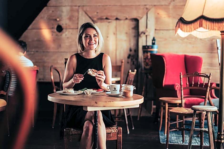 Ruby Lucy Hotel London by IHG