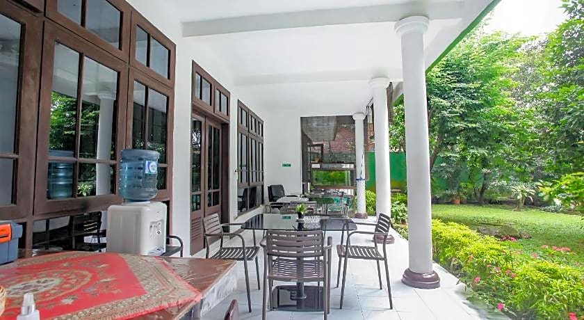 OYO Life 90091 Wisma Pakuan Syariah