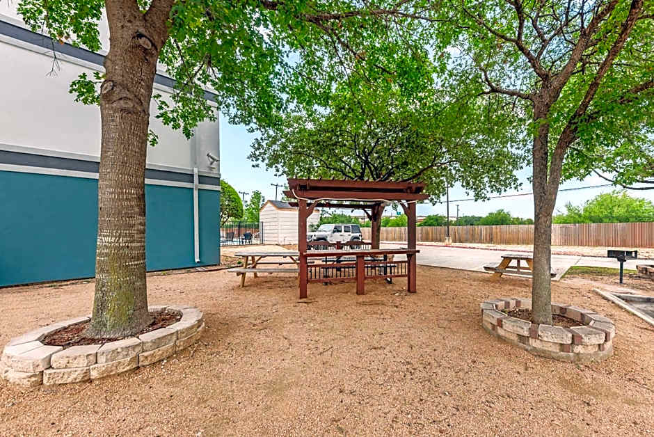 Quality Inn Near Seaworld