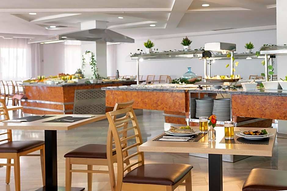 Hotel Palia La Roca