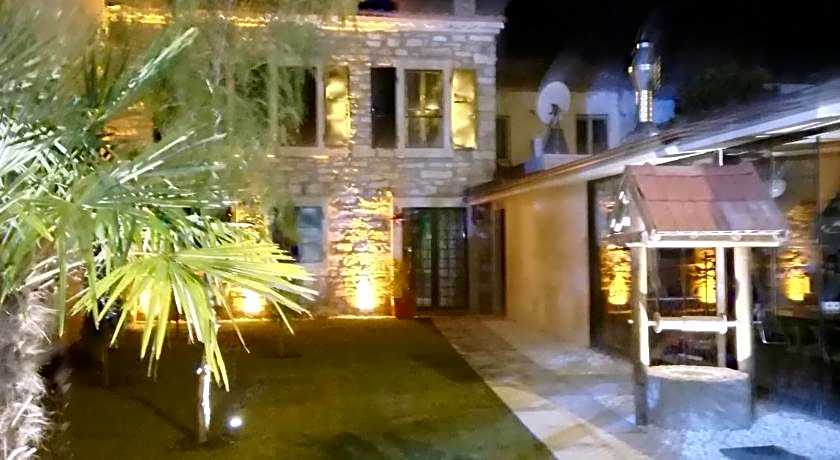 Urla Taş Konak Otel