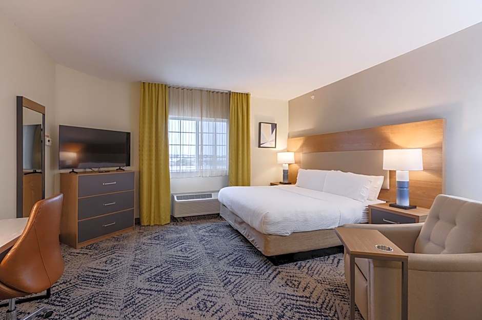 Candlewood Suites San Marcos By IHG