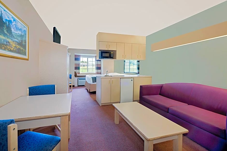 Microtel Inn & Suites by Wyndham Joplin