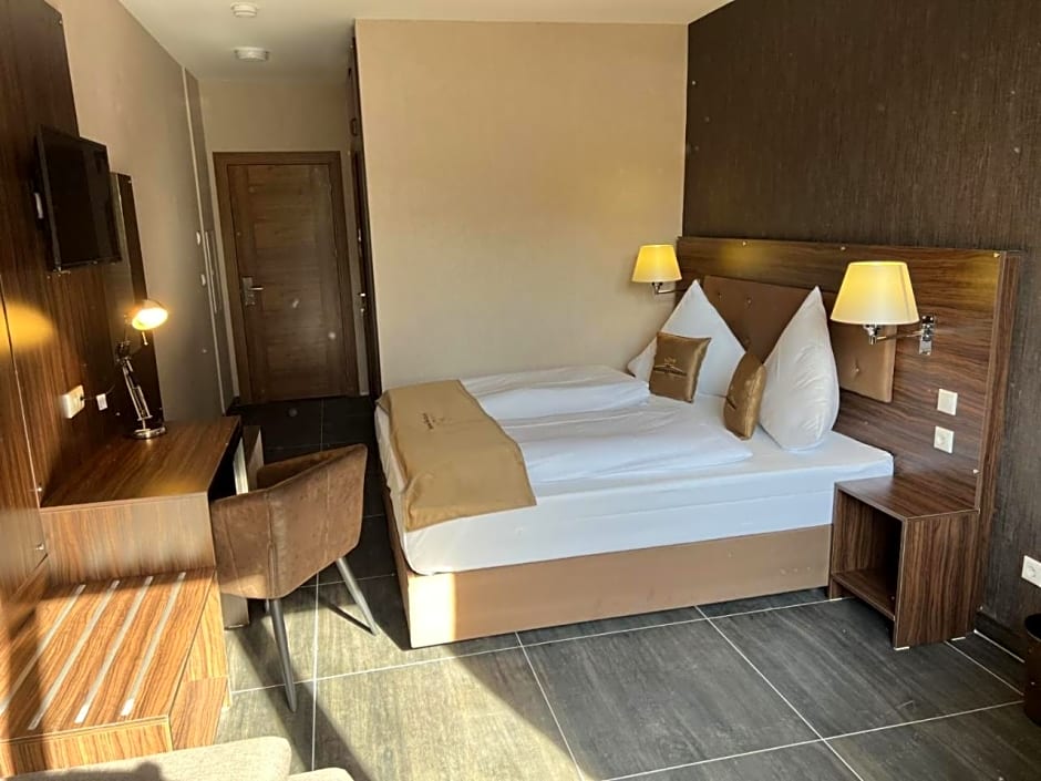 Hotel Pasa Paradies KOSTENLOSE PARKPLÄTZE